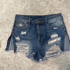 Distressed shorts